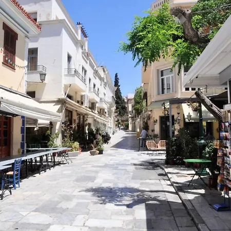 Lovely In Plaka Appartamento *