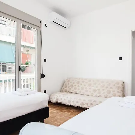 Modern New Comfort 2 Bd Apt In Centre Apartment