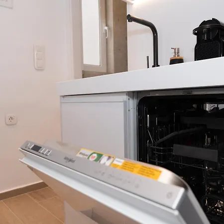 Retreat, Stylish 1-bedroom With Full Amenities 公寓 *