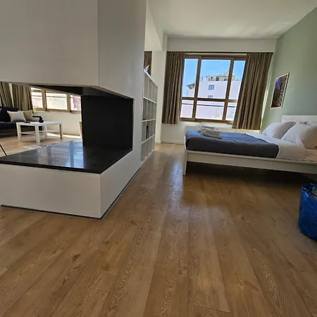 Athenian Spirit By Acropolis Apartment