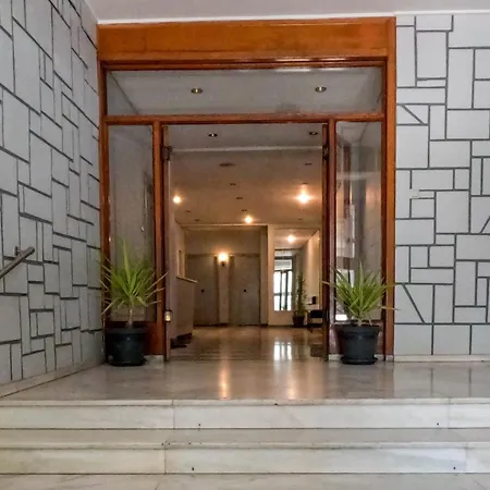 Comfortable Apt, Next To Archeological Museum! Apartment *