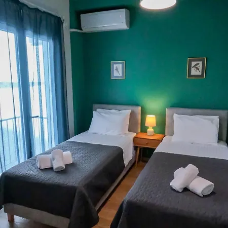 Apartment Comfortable Apt, Next To Archeological Museum! Athens