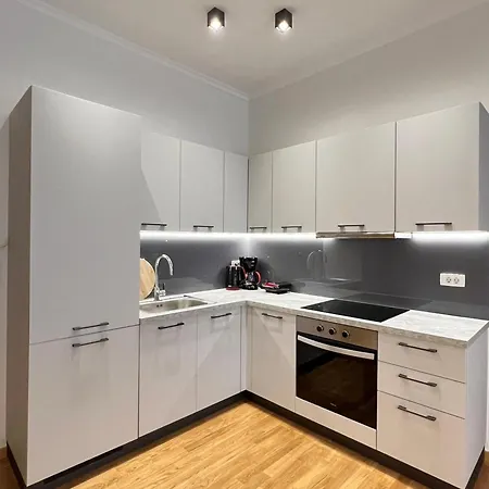 Apartment Embassy - B2