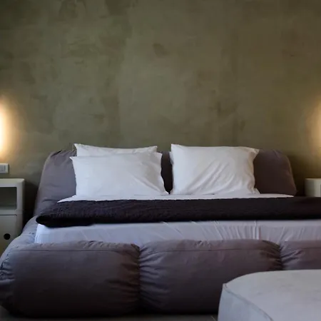 Aparthotel 99 Adrianou