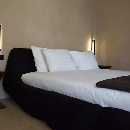 Aparthotel 99 Adrianou
