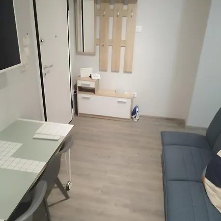 Olibia -9 Apartment