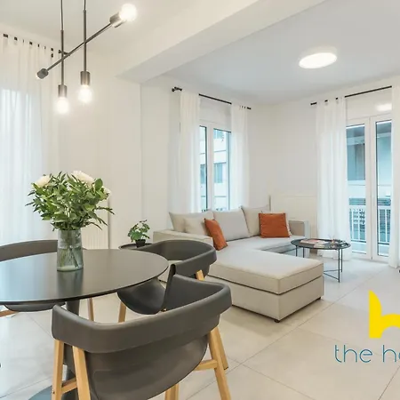 Stylish 2-bdr In Centre Of By The Homis Lägenhet *