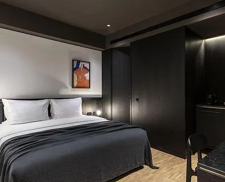 The Modernist Hotel Atenas