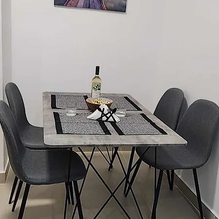 Apartman σπιτι στο κέντρο της αθήνας! Athén