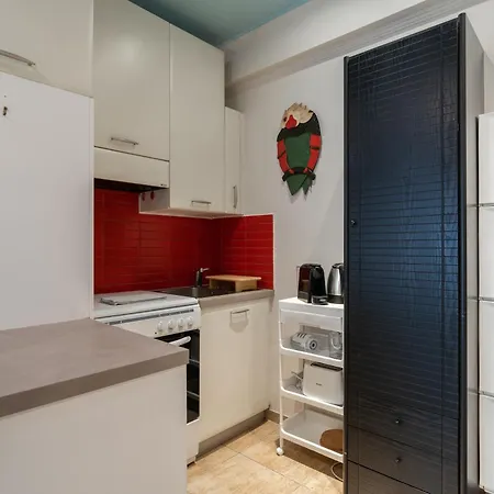 The 'it' Pagrati Hideout * Athens
