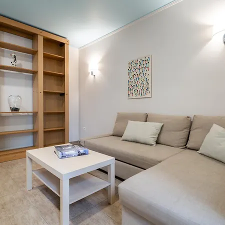 The 'it' Pagrati Hideout Apartment Athens