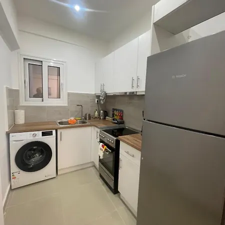σπιτι στο κέντρο της αθήνας! Apartman *
