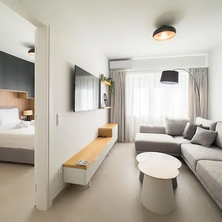 Apartment Stylish Comfort In Centre