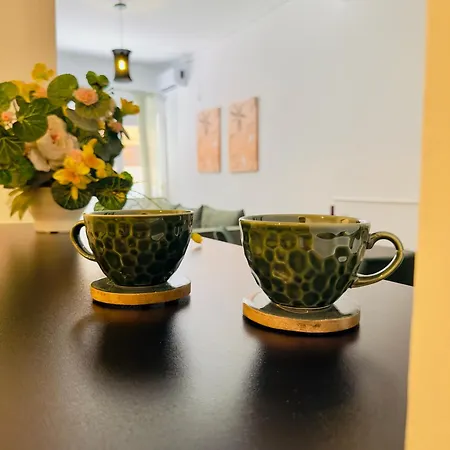 Pangrati Eco-chic Oasis 1br For 4 Persons * Athens