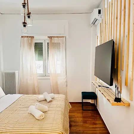 Pangrati Eco-chic Oasis 1br For 4 Persons * Athens