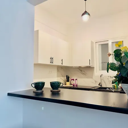 Apartment Pangrati Eco-chic Oasis 1br For 4 Persons