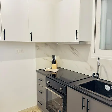 Pangrati Eco-chic Oasis 1br For 4 Persons Apartment *