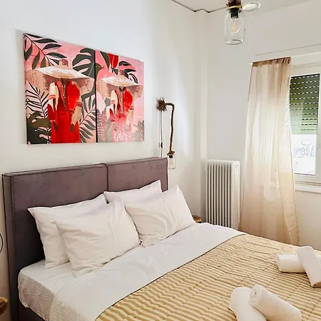 Pangrati Eco-chic Oasis 1br For 4 Persons