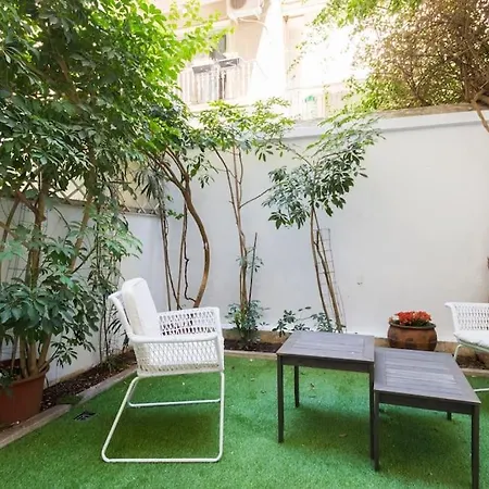 Athenian Garden Retreat *