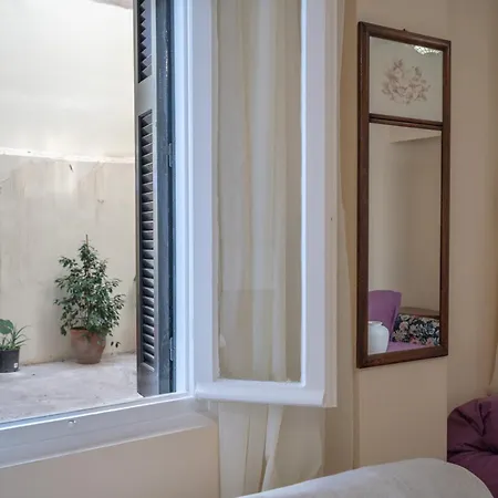 Cozy Ilisia 1 Bedroom By Mps Apartment *