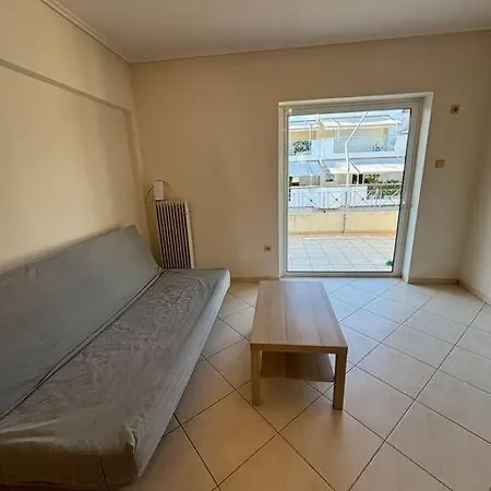 Apartment Accessible 2-bedroom 75m2 With Veranda And Parking