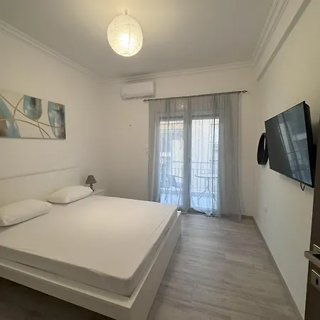 Ntinos Center Exarcheia Αθήνα
