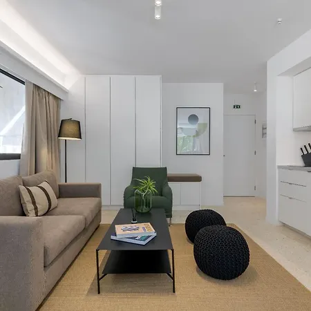 Momo Suites, Acropolis By Aura Homes Athens