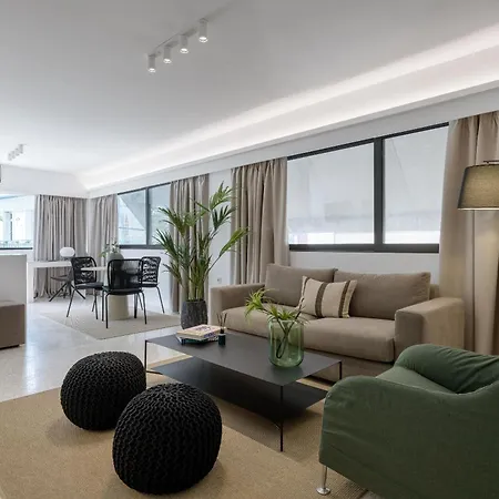 Momo Suites, Acropolis By Aura Homes * Athens