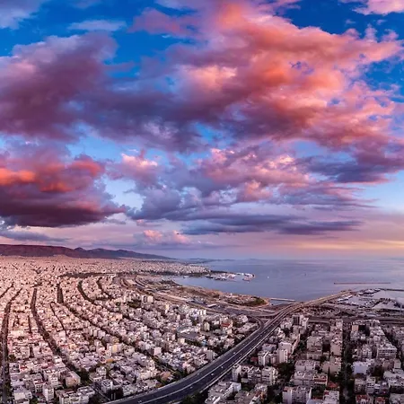 Athenian Coastal Urban Living Appartement Athènes