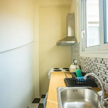 Plaka Vintage Apartment Athens
