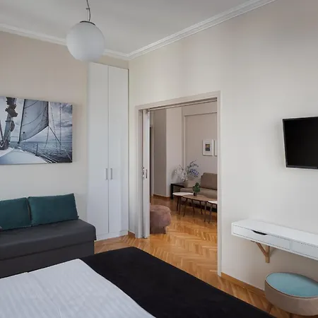 Athenian Heritage Residences *