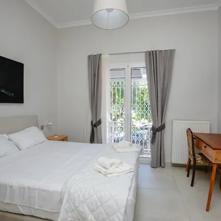 White & Stars Apartment