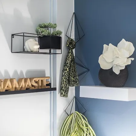 Nest By Cloudkeys Apartment Athens