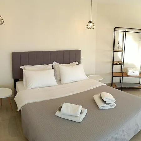 Experience 1 Apartment