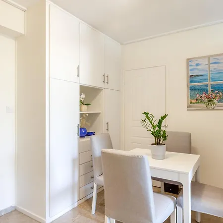 Apartment Glyfada Seaside Athens