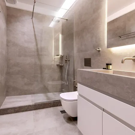 Apartment Phaedrus Living Luxury Residences Ivory *