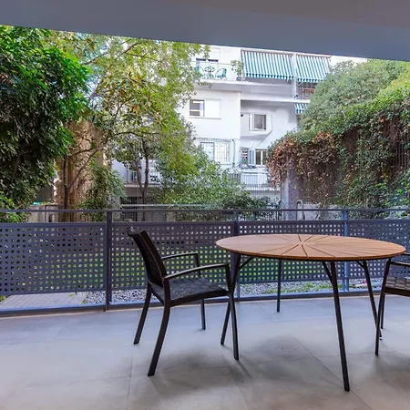 Apartment Phaedrus Living Luxury Residences Ivory *