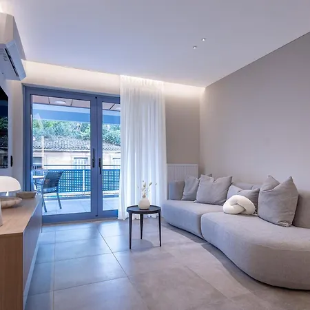 Apartment Phaedrus Living Luxury Residences Golden