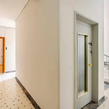 شقة - Gem - Balcony With Acropolis View - Bright Spacious Flat