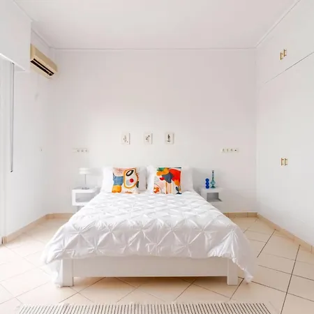 - Gem - Balcony With Acropolis View - Bright Spacious Flat