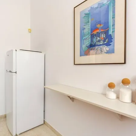 - Gem - Balcony With Acropolis View - Bright Spacious Flat شقة