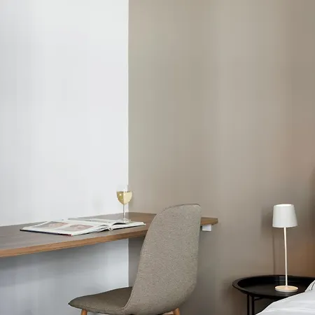 Lägenhetshotell Ermass Modern Living Aten