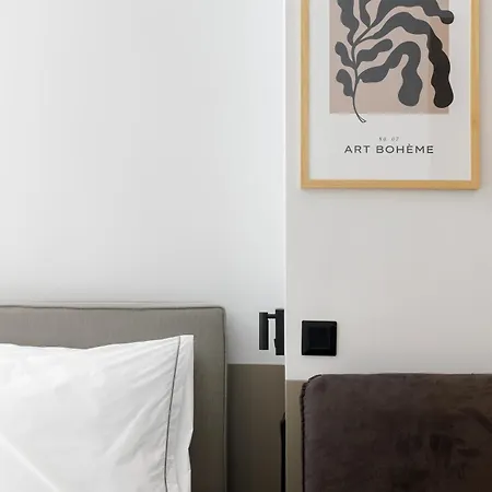 Lägenhetshotell Ermass Modern Living