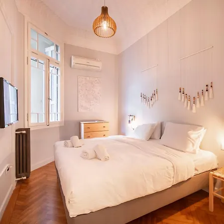 Historic 2br Oasis In Kolonaki Lejlighed