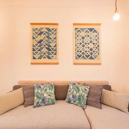 Historic 2br Oasis In Kolonaki * Athen