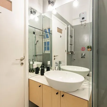 Lejlighed Historic 2br Oasis In Kolonaki Athen