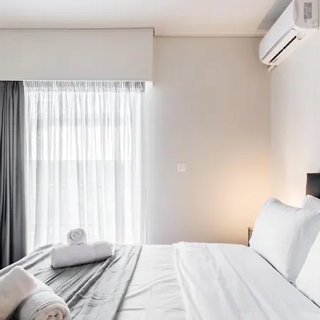 Apartment Spacious And Sunlit Seaside Flat *