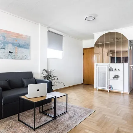 Spacious And Sunlit Seaside Flat Apartment Athens