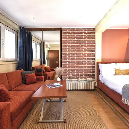 Charming Industrial With A Serene Ambiance Apartment Athens