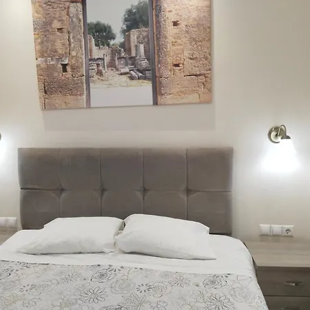 Luxury Near The Acropolis 10-min Walk To History! Apartment *